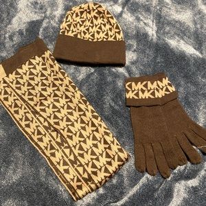 Michael Kors hat/scarf/glove set